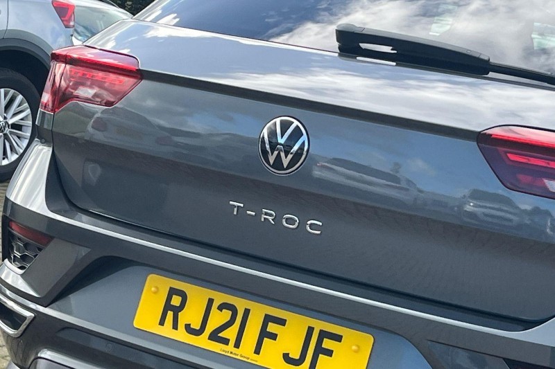 2021 (21) VOLKSWAGEN T-ROC 1.5 TSI EVO R-Line 5dr DSG 5936595