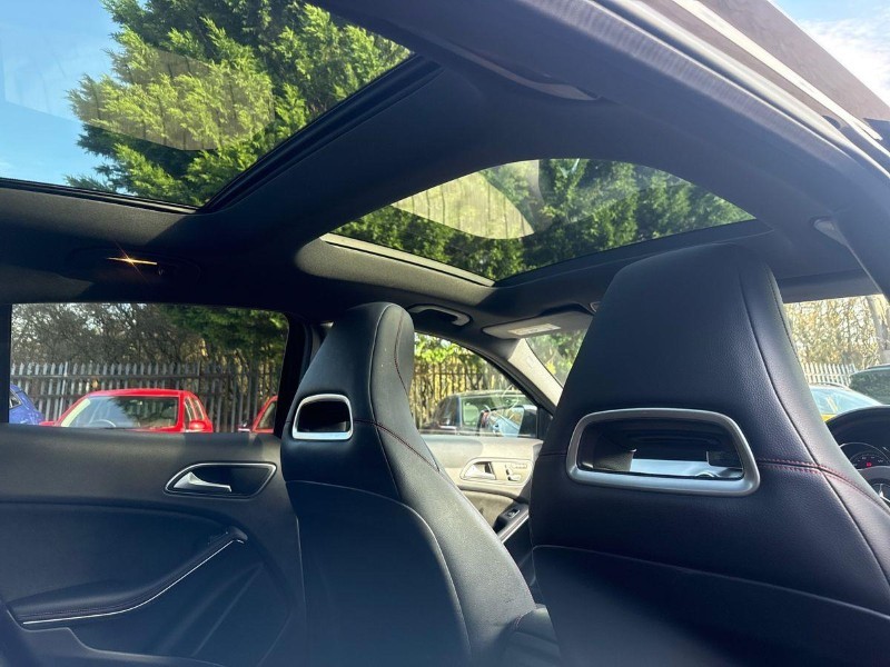 2019 (69) MERCEDES-BENZ GLA 200 AMG Line Edition Plus 5dr Auto 5993356