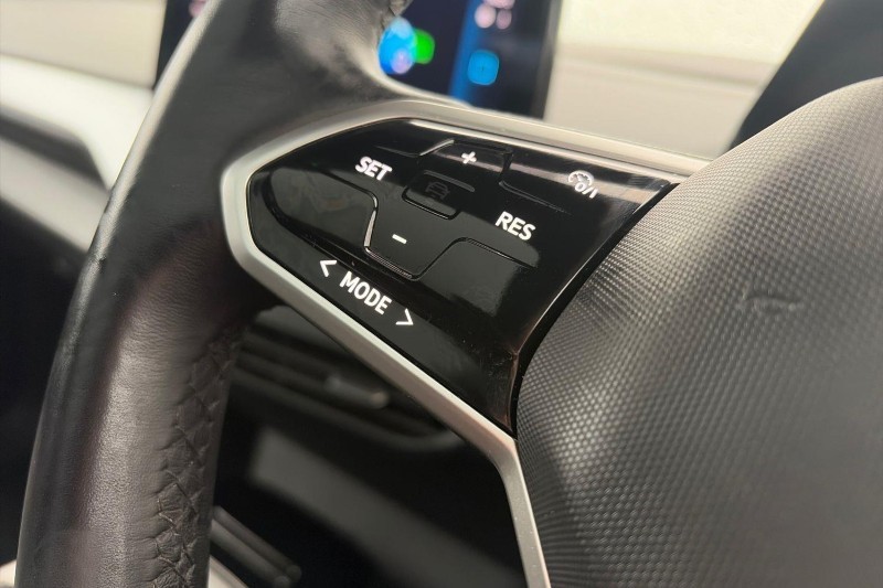 2022 (72) VOLKSWAGEN ID.4 150kW Family Pro Performance 77kWh 5dr Auto 5941710