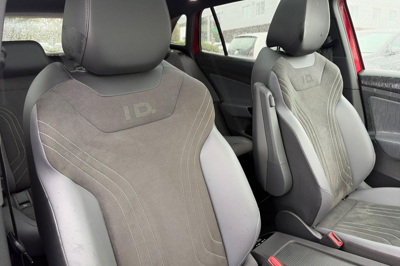 2022 (72) VOLKSWAGEN ID.4 150kW Family Pro Performance 77kWh 5dr Auto 5941708