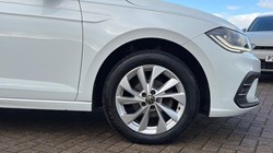 2022 (22) VOLKSWAGEN POLO 1.0 TSI Style 5dr 5923783
