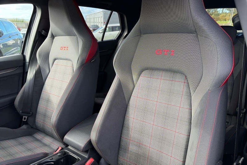 2025 (25) VOLKSWAGEN GOLF 2.0 TSI 265 GTI 5dr DSG 5921036