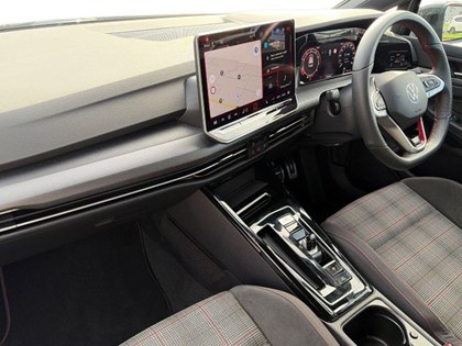 2025 (25) VOLKSWAGEN GOLF 2.0 TSI 265 GTI 5dr DSG