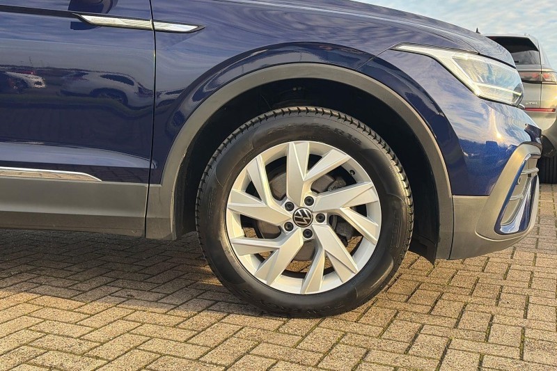 2023 (73) VOLKSWAGEN TIGUAN ALLSPACE 1.5 TSI Life 5dr 5992247