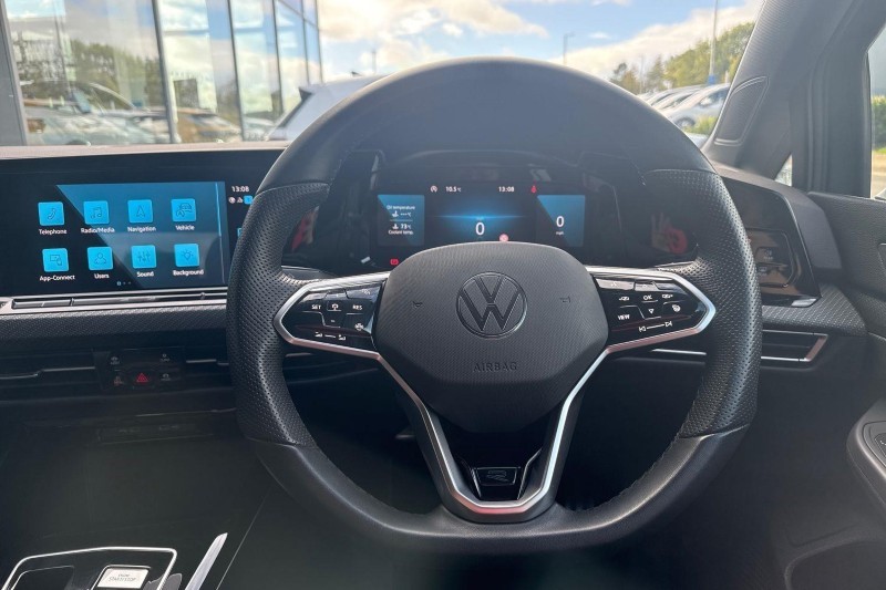 2024 (24) VOLKSWAGEN GOLF 1.5 eTSI 150 R-Line 5dr DSG 5924064