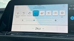 2024 (24) VOLKSWAGEN GOLF 1.5 eTSI 150 R-Line 5dr DSG 5924070