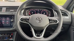 2022 (72) VOLKSWAGEN TIGUAN 2.0 TSI 4Motion R-Line 5dr DSG 5929193