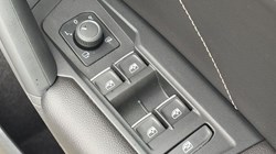 2022 (72) VOLKSWAGEN TIGUAN 2.0 TSI 4Motion R-Line 5dr DSG 5929189