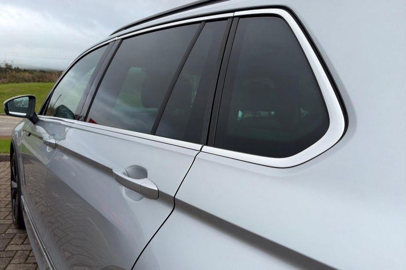 2022 (72) VOLKSWAGEN TIGUAN 2.0 TSI 4Motion R-Line 5dr DSG 5929209