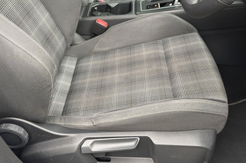 2021 (21) VOLKSWAGEN GOLF 2.0 TDI 200 GTD 5dr DSG 5963240