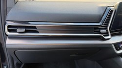 2025 (25) KIA SPORTAGE 1.6T GDi 207 HEV GT-Line S 5dr Auto 5946639