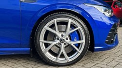 2021 (21) VOLKSWAGEN GOLF 2.0 TSI 320 R 4Motion 5dr DSG 5950125