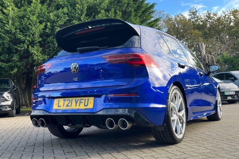 2021 (21) VOLKSWAGEN GOLF 2.0 TSI 320 R 4Motion 5dr DSG 5950157
