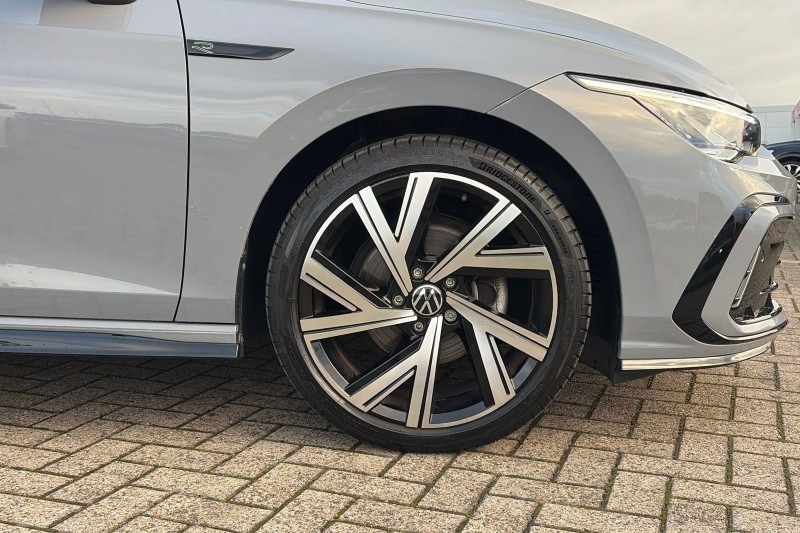 2022 (72) VOLKSWAGEN GOLF 1.5 TSI R-Line 5dr 5979300