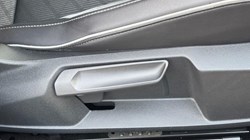 2022 (72) VOLKSWAGEN GOLF 1.5 TSI R-Line 5dr 5979311