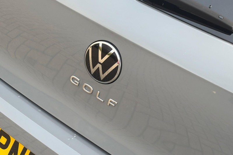 2022 (72) VOLKSWAGEN GOLF 1.5 TSI R-Line 5dr 5979336