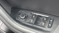 2024 (24) VOLKSWAGEN TOUAREG 3.0 V6 TDI 4Motion 286 Black Edition 5dr Tip Auto 5984797