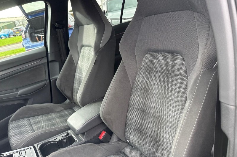 2023 (73) VOLKSWAGEN GOLF 2.0 TDI 200 GTD 5dr DSG 5980181