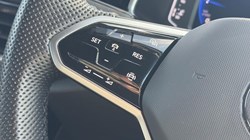 2023 (23) VOLKSWAGEN T-ROC 2.0 TDI 150 EVO R-Line 5dr 5993479