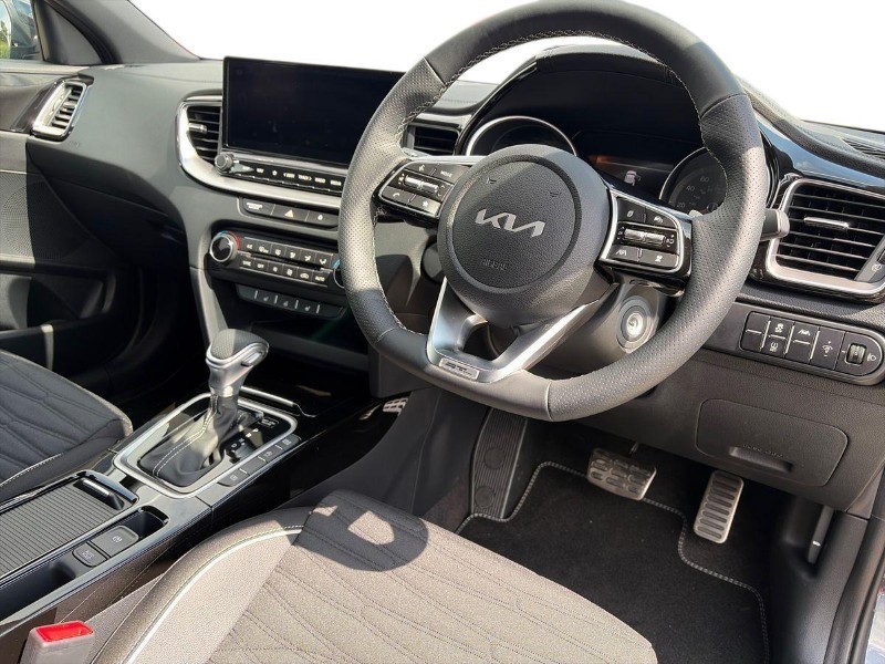 2026 (26) KIA XCEED 1.0T GDi ISG 113 GT-Line 5dr DCT 5956957